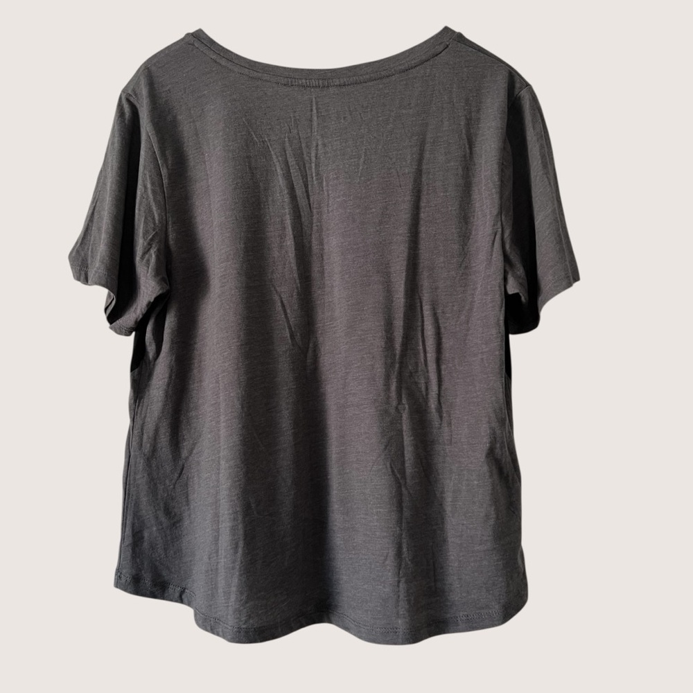 Disney Gray Tee with Sparkling Red Polka Dot Minnie Bow - Picture 4 of 4